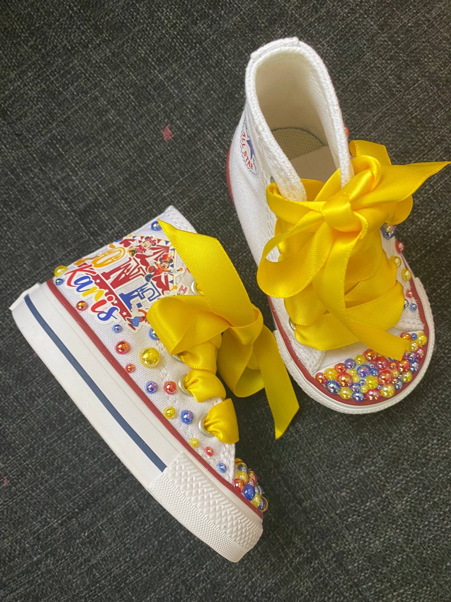 Minnie Mouse Bling Converse Sneakers, Minnie Sneakers, Personalize Minnie Mouse sneakers