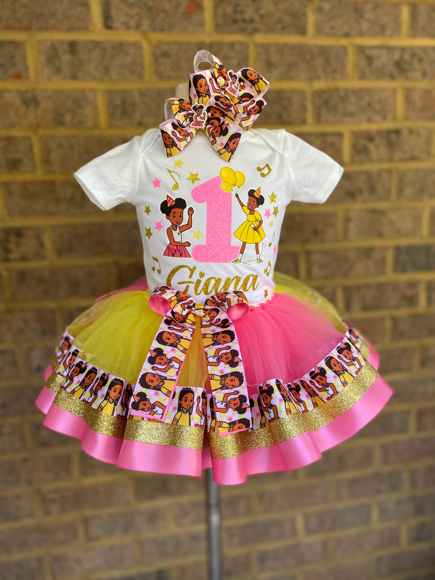 Two XL shirts and 9-12 months for Mi'Chylah 1, socks (clips/ not headband)