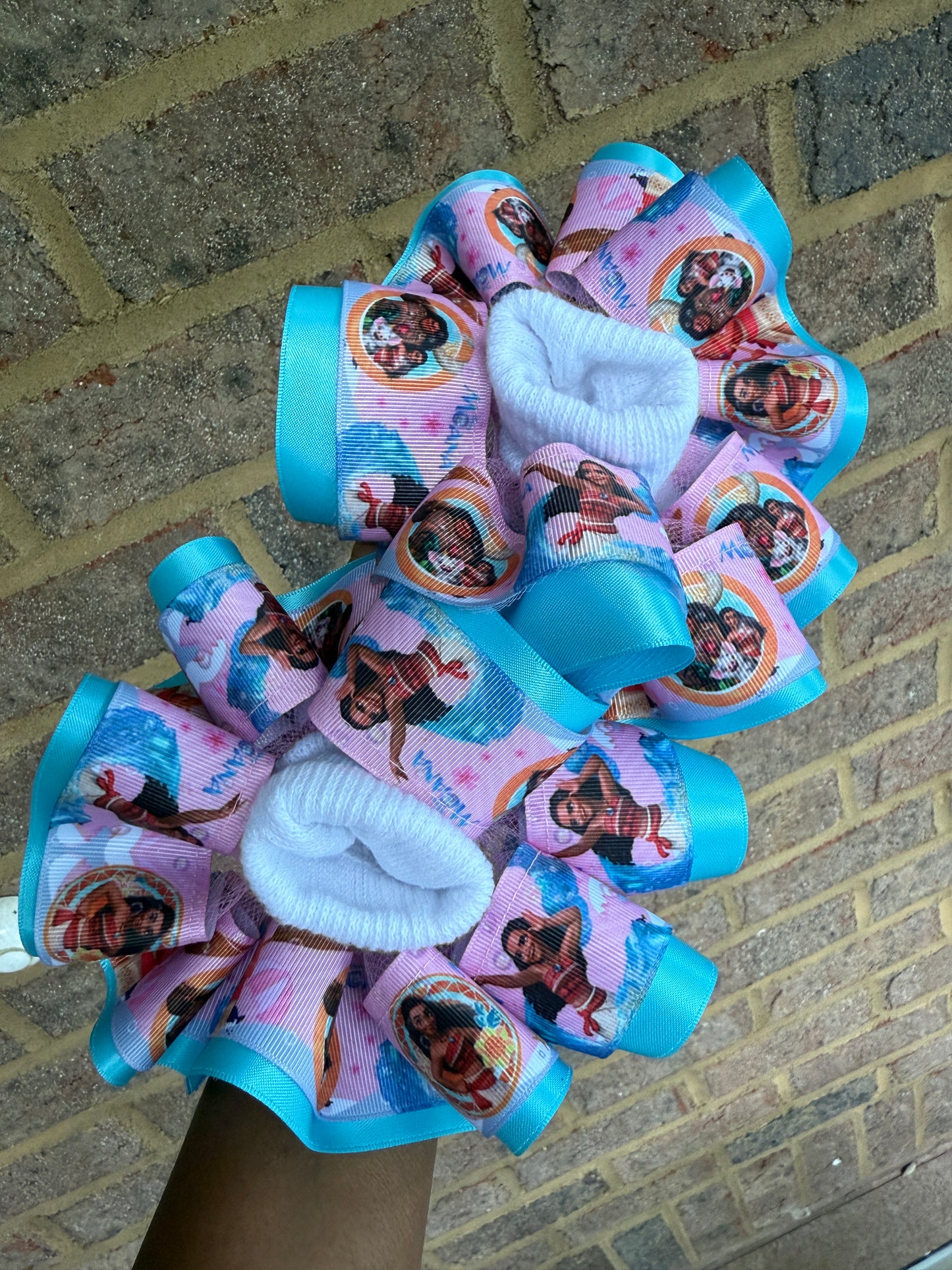Moana Tutu Outfit, Moana Birthday tutu outfit, 2 Layer Ribbon Trimmed Moana tutu set with matching sneakers and socks.
