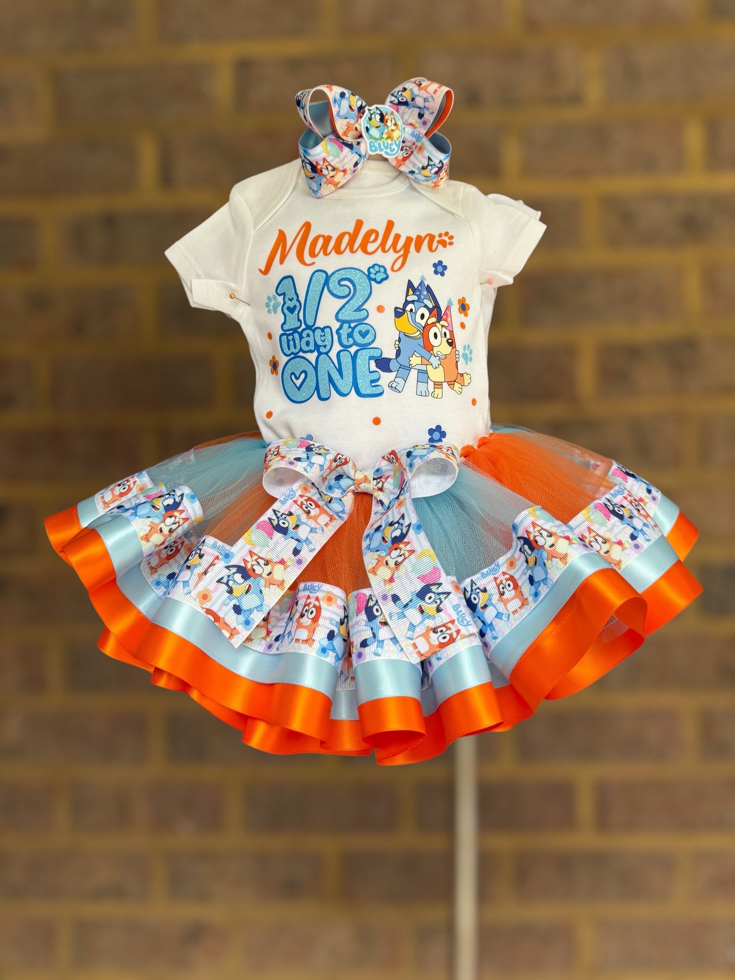 Bluey tutu outfit, Bluey Birthday Bluey tutu set, with matching Hair Accessory