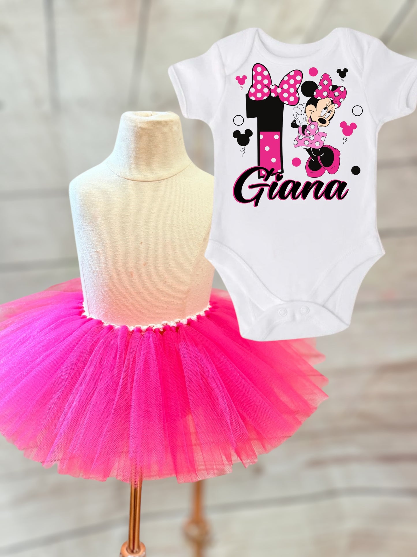 Tutu outfit (NO ribbon tutu)