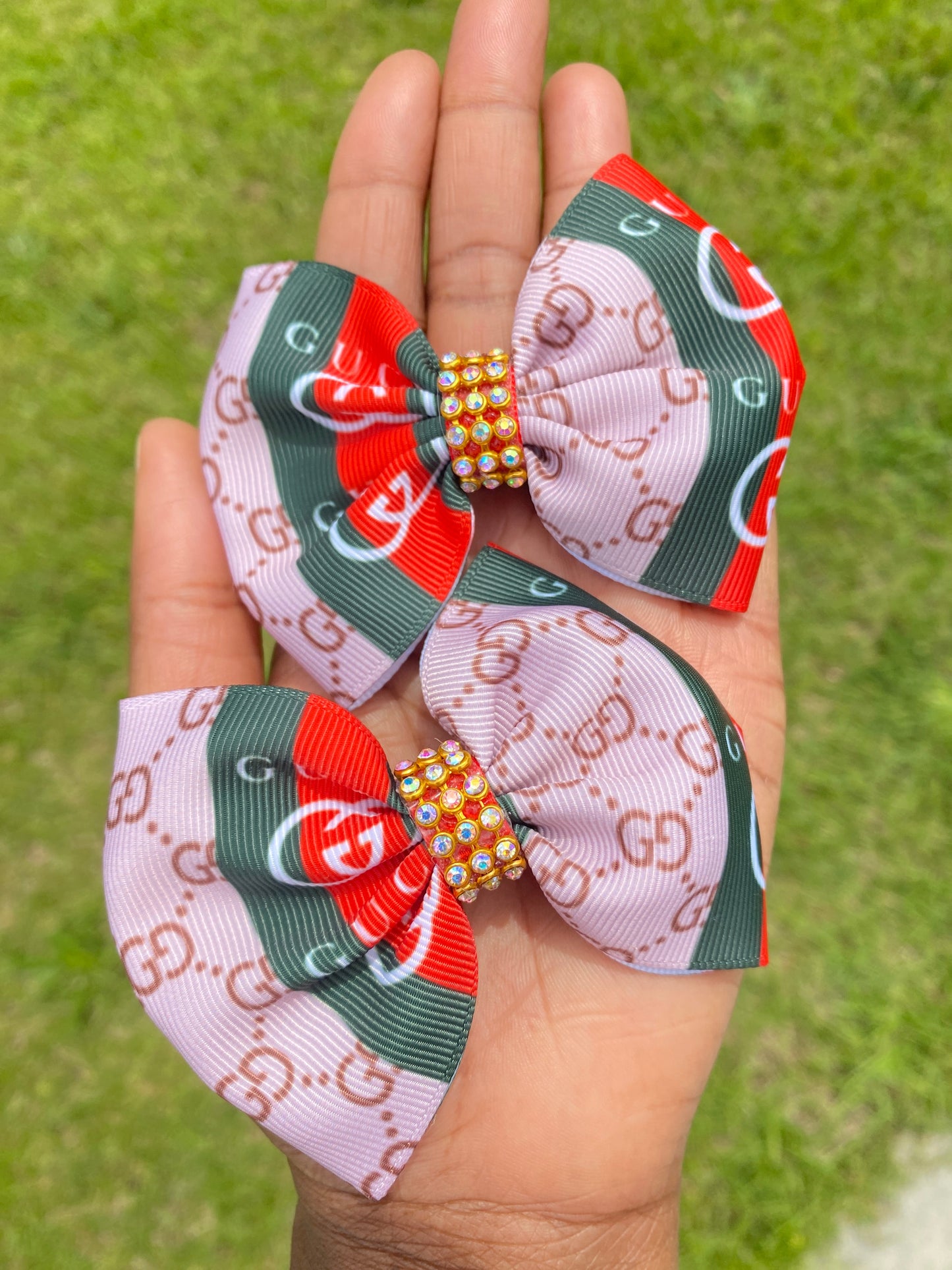 Hair clips