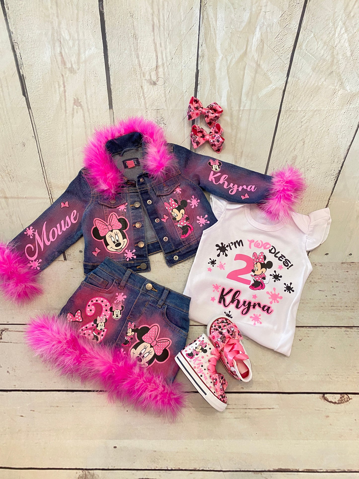 Minnie Mouse Jeans Outfit with Matching shoes and Bows
