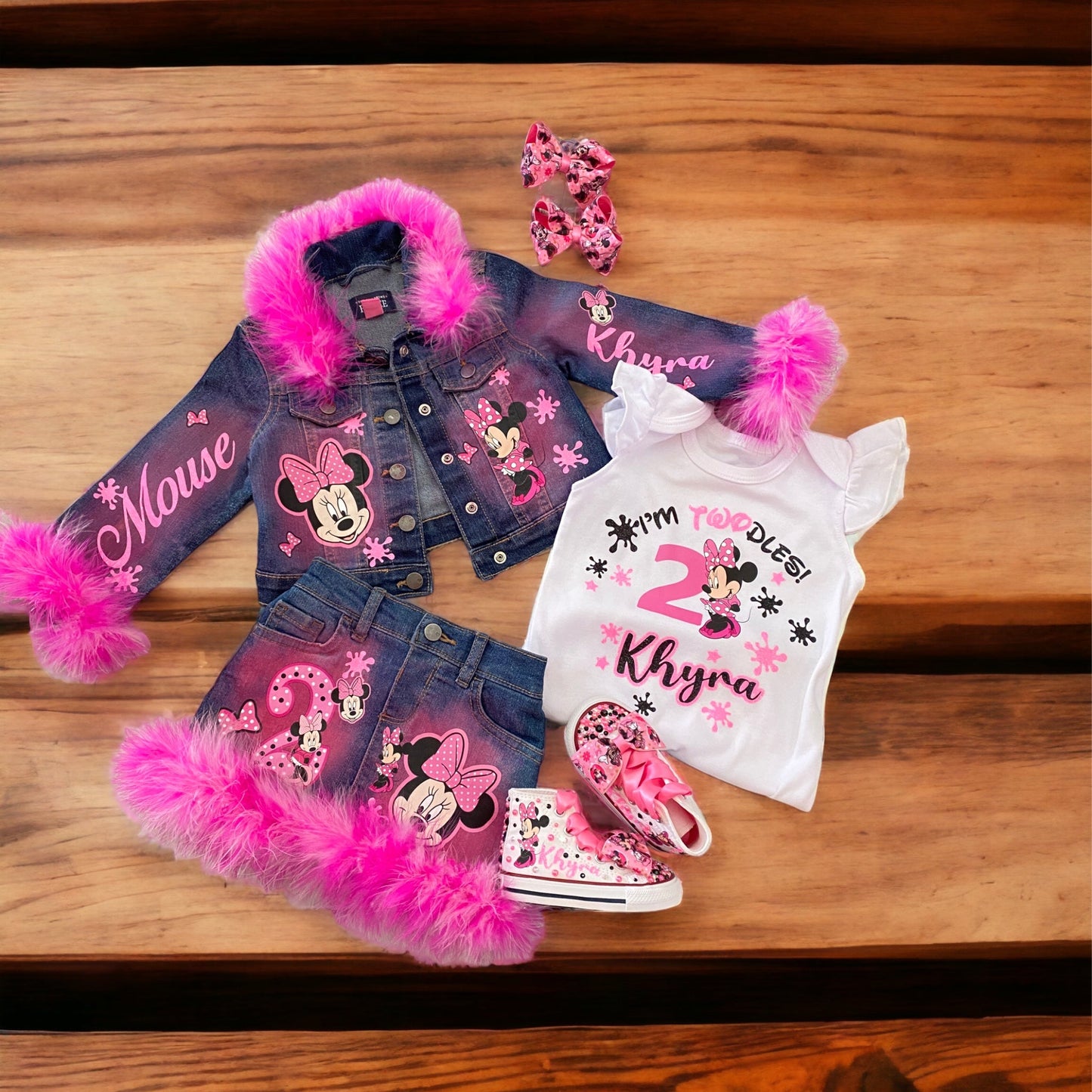 Minnie Mouse Jeans Outfit with Matching shoes and Bows