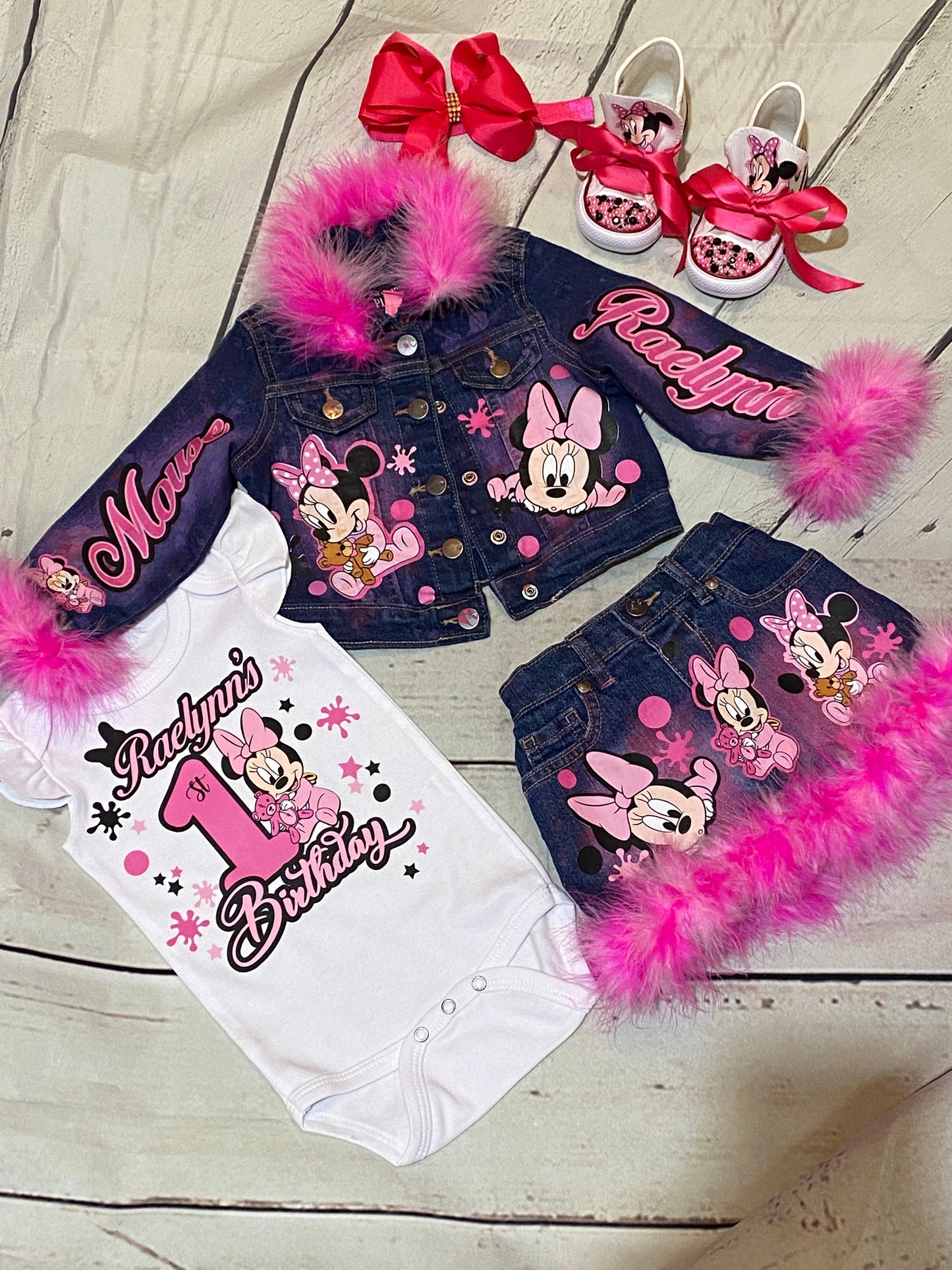 Minnie Jeans Outfit with Matching shoes and Bows Minnie Outfit 3