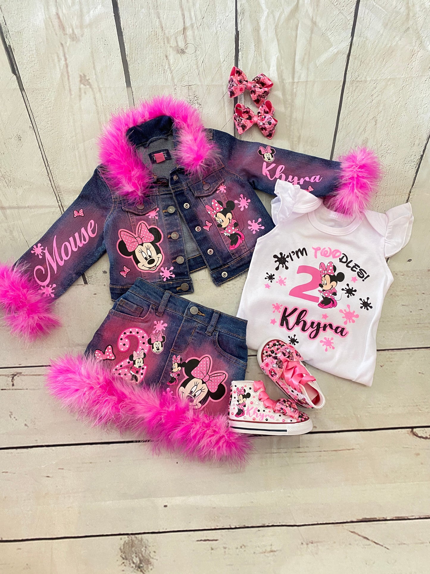 Minnie Mouse Jeans Outfit with Matching shoes and Bows