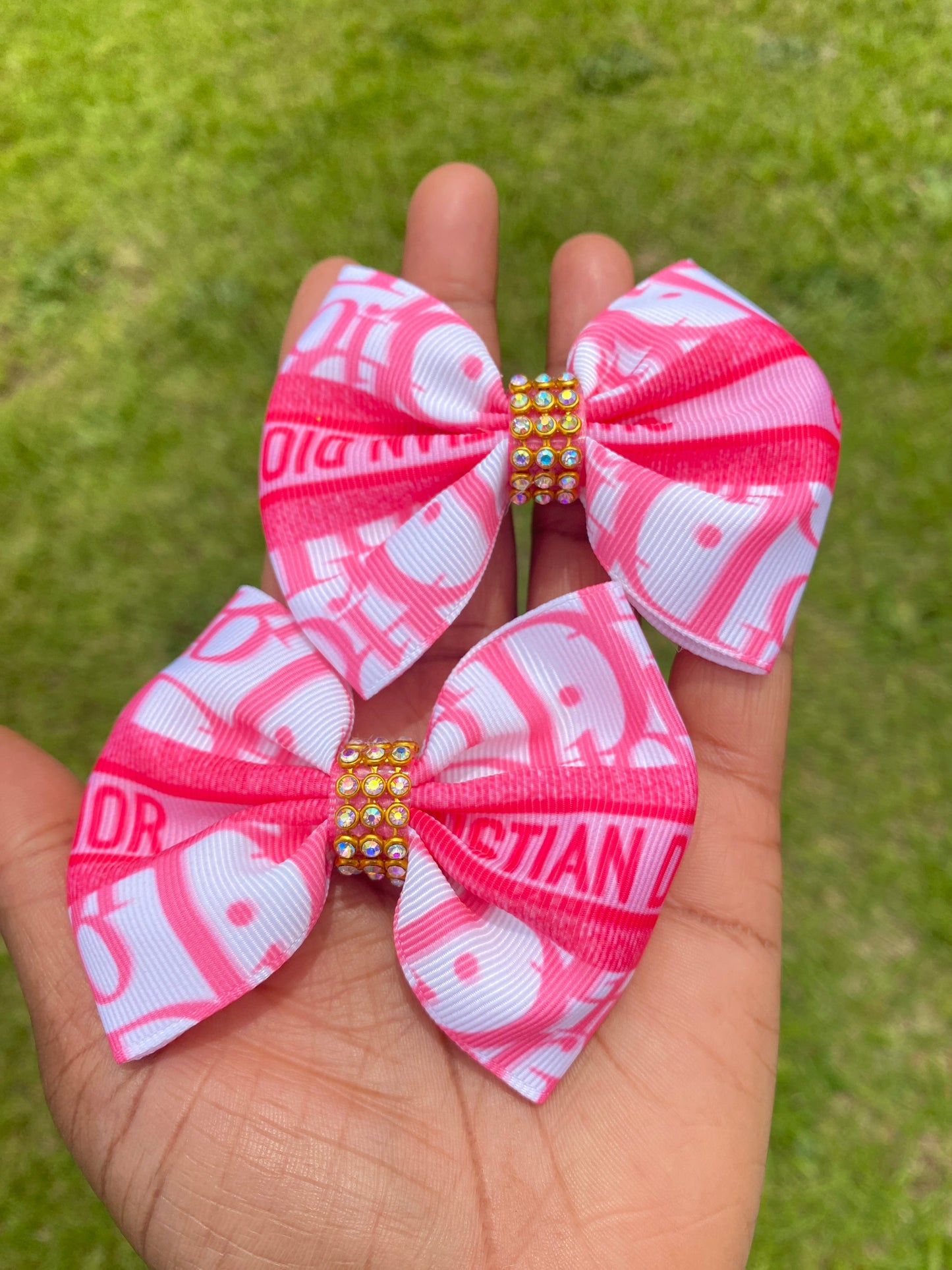 Hair clips