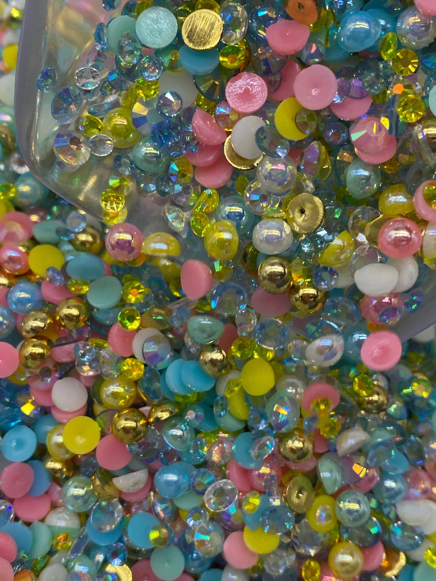 Pastel Rhinestone & Pearl Mix