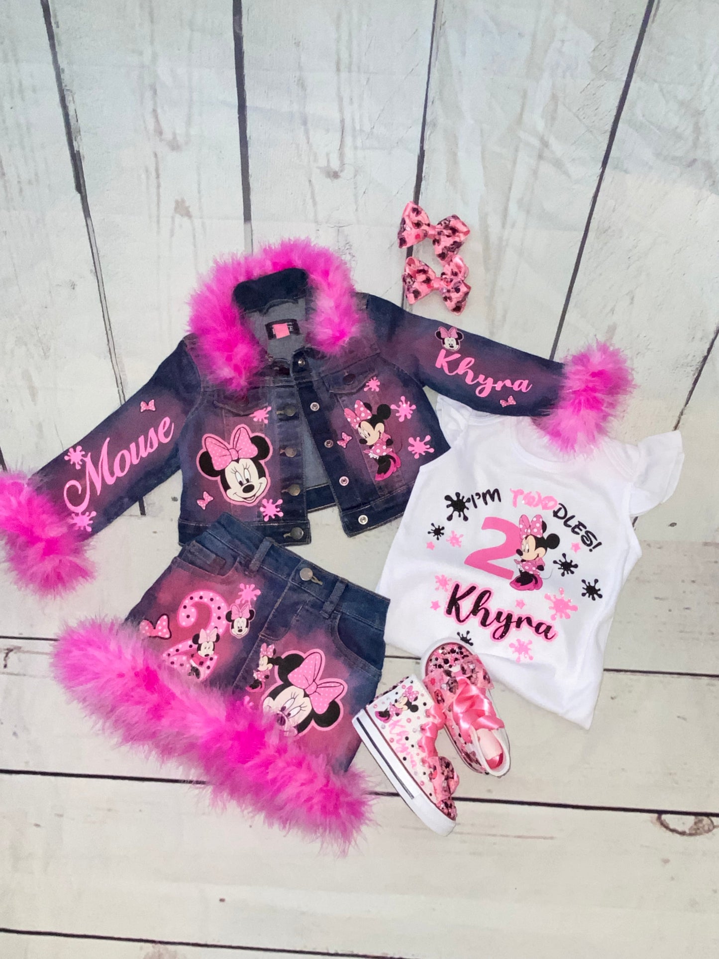 Minnie Mouse Jeans Outfit with Matching shoes and Bows