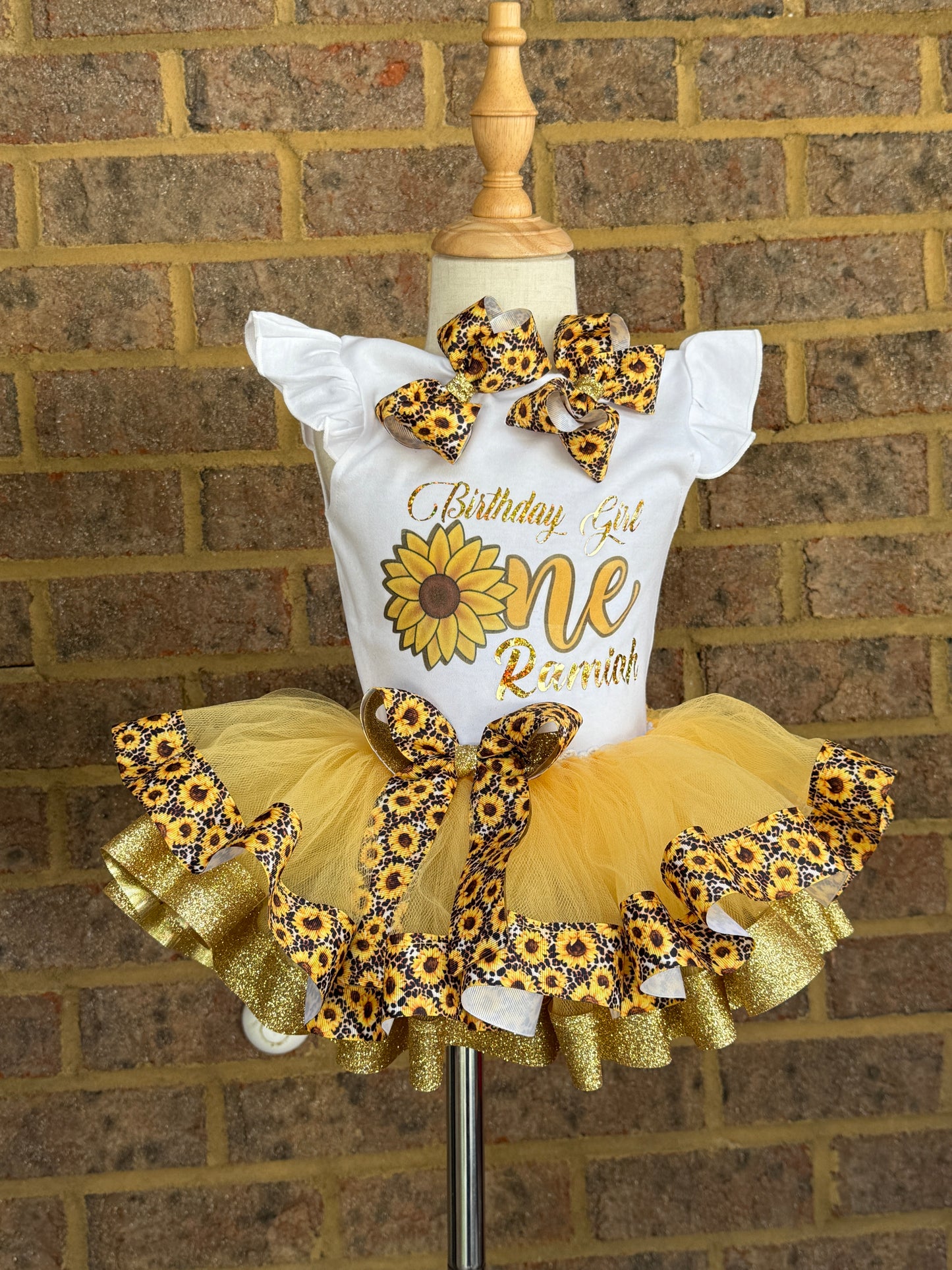 Sun Flower Tutu Outfit (2 layer Ribbon trim tutu)