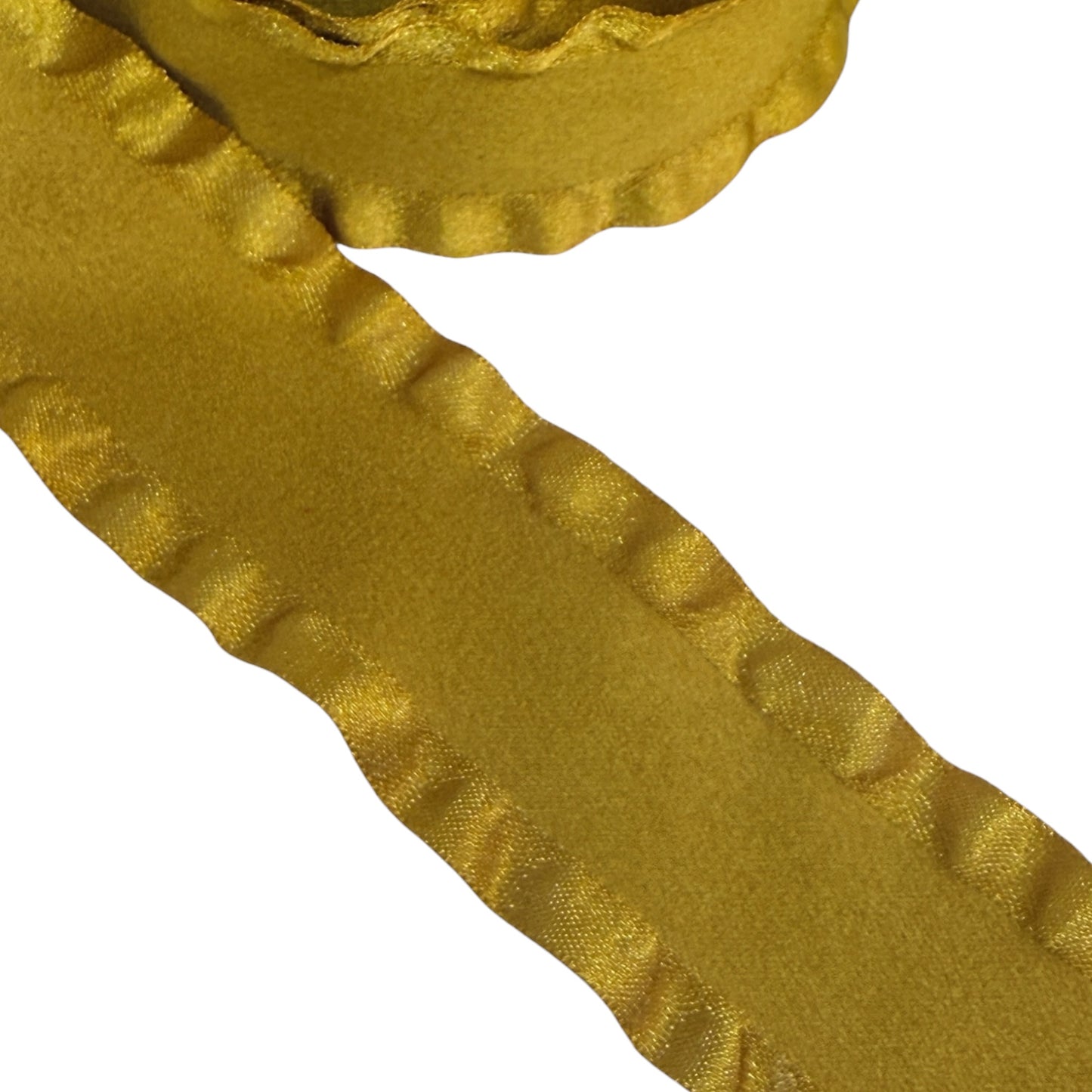 Gold Ruffle Edge Ribbon (per yard) 1.5 inch