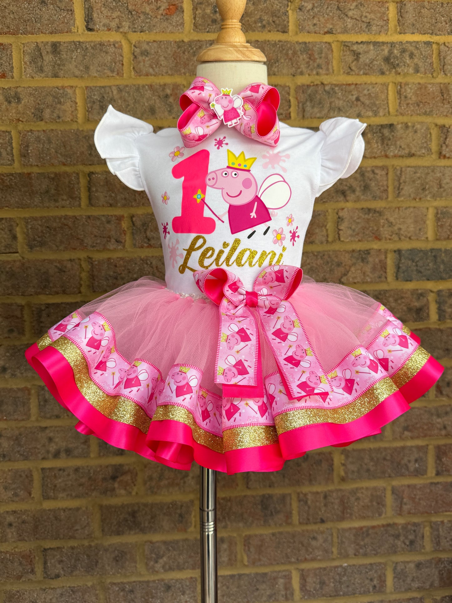 Peppa Pig Tutu outfit (2 layer ribbon trimmed tutu)