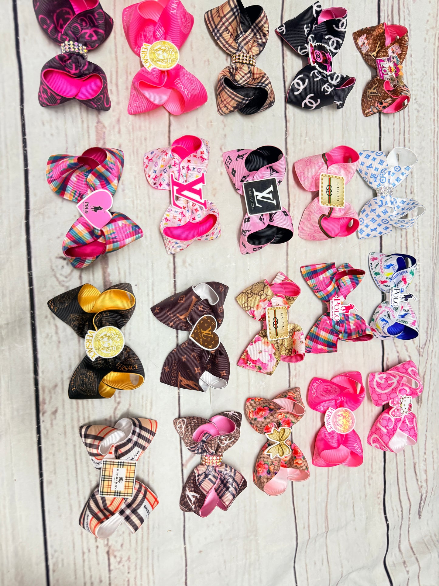 Designer Clips  Bundle (21 Pieces) B6