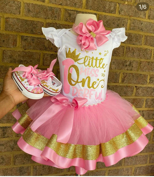Tutu outfit, socks, low top shoes