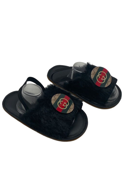 Baby fur sandals size 4